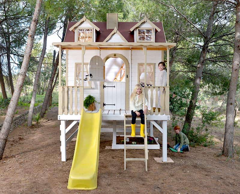 Cabane enfants LOUIS en bois avec toboggan - SERRES-ET-ABRIS.