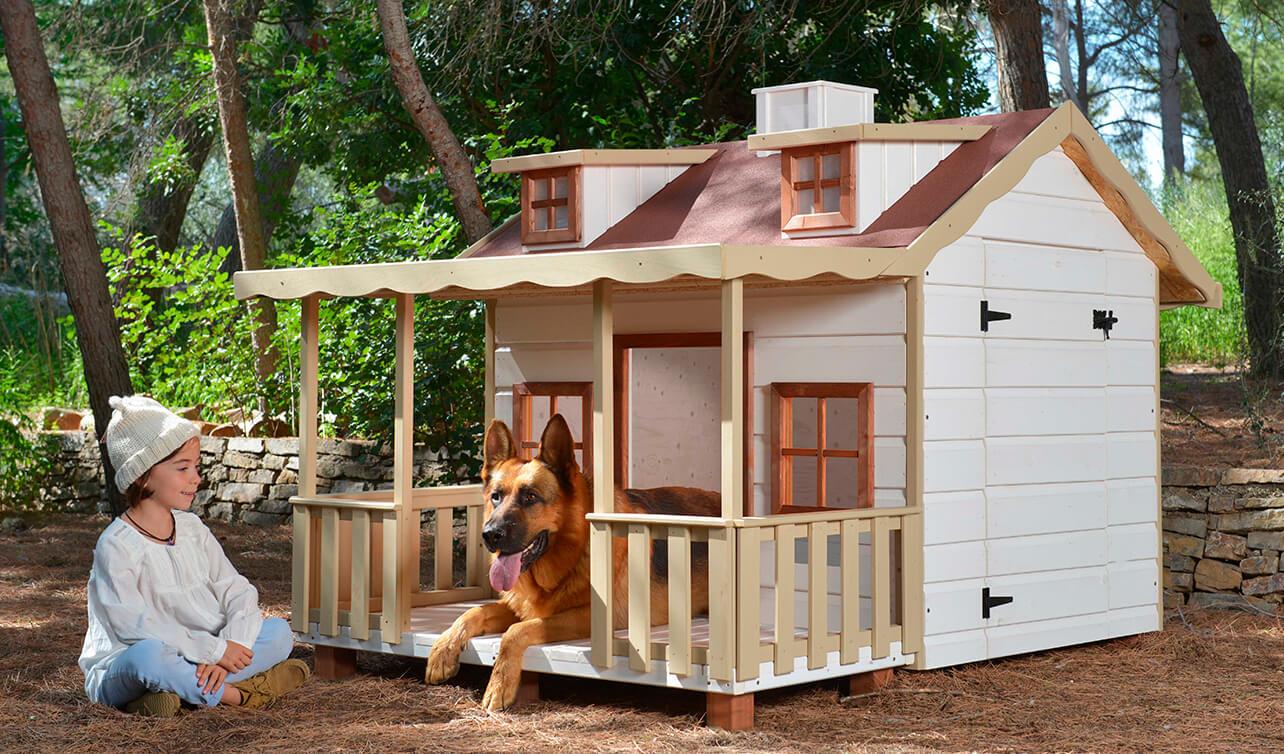 Caseta de perro de madera